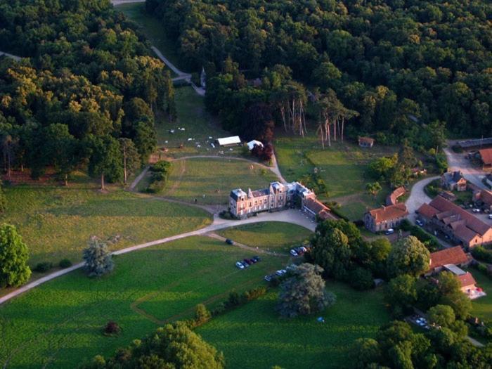 Chateau Le Quesnoy Chevrieres  Kültér fotó